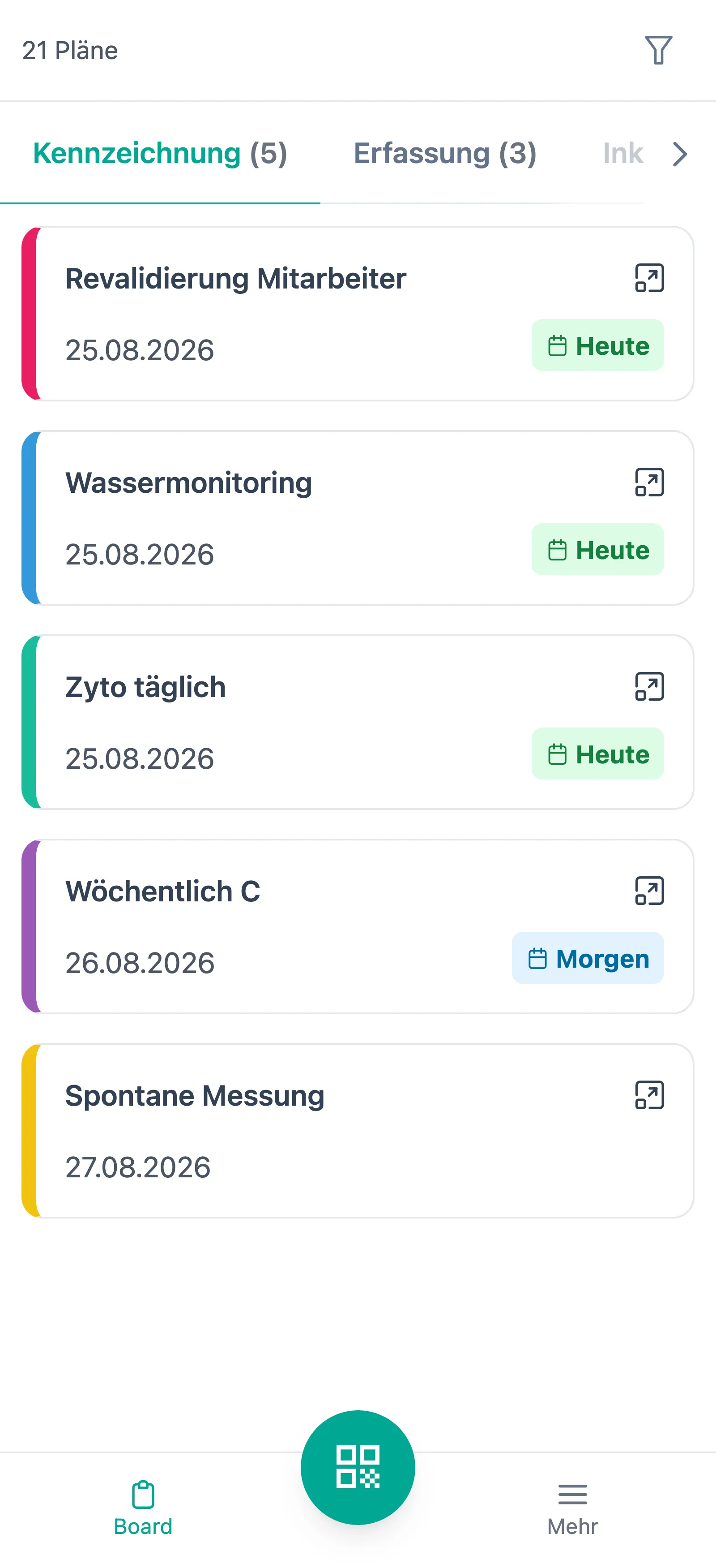 SteriTrend Companion App mit dem Mibi-Board und den anstehenden Plänen auf dem Smartphone
